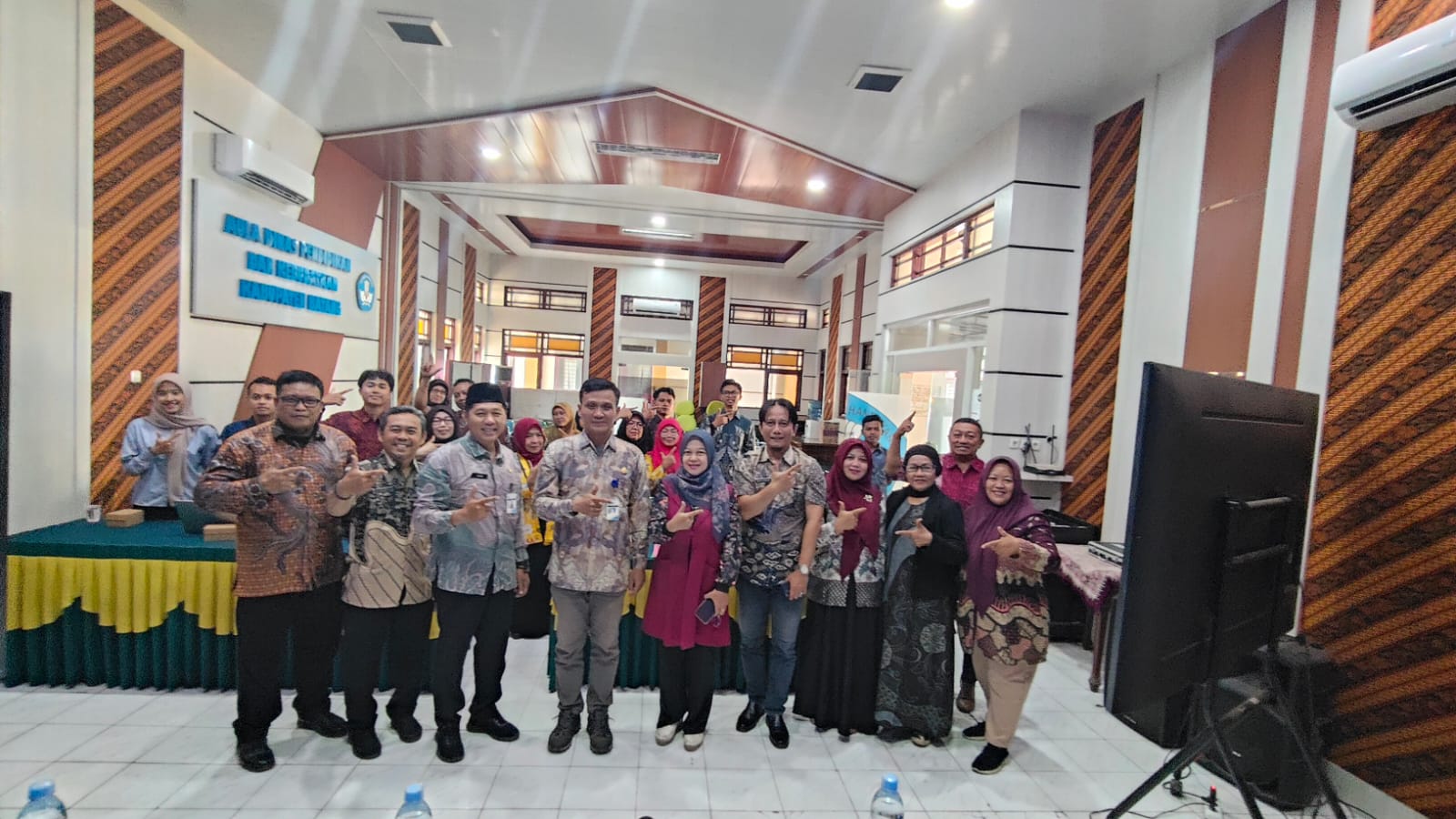 Sosialisasi Pelatihan Pengelolaan Sampah di Dinas Pendidikan Kabupaten Batang , peserta anggota FP-PLKP Kab. BATANG